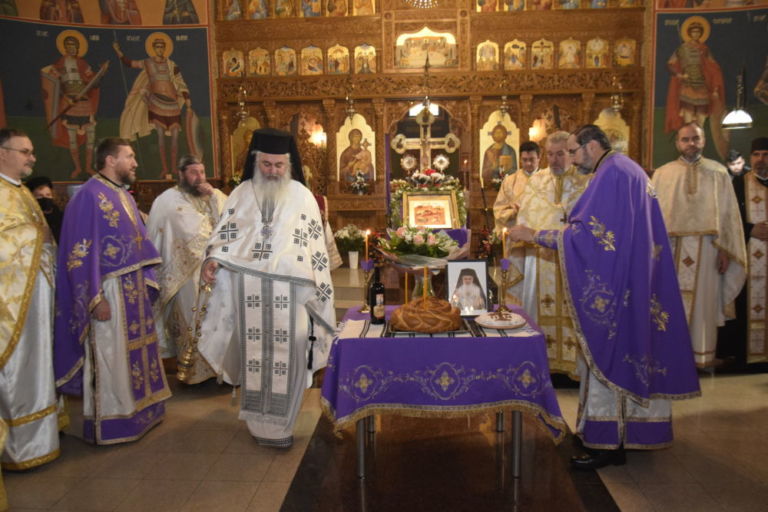 Liturghie, Trisaghion și Lansare de carte, în memoria Preasfințitului Părinte Episcop Vasile Flueraș-Părintele nostru, Parohia „Pogorârea Sfantului Duh”, Zorilor, Cluj-Napoca