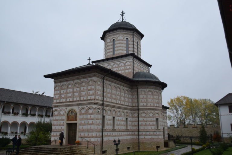 Sfântul Apostol Andrei cel Întâi Chemat, Ocrotitorul României, Mânăstirea „Mihai Vodă” Turda, Cluj