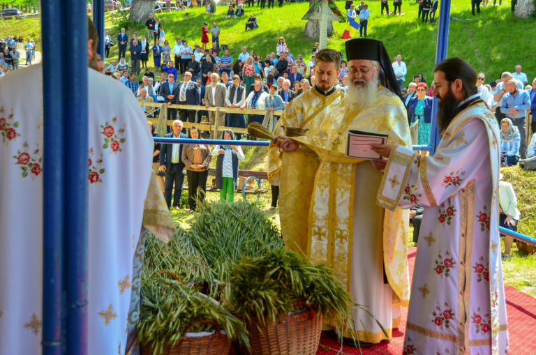 Pogorârea Sfântului Duh, Rusaliile, Mănăstirea Nicula, Cluj