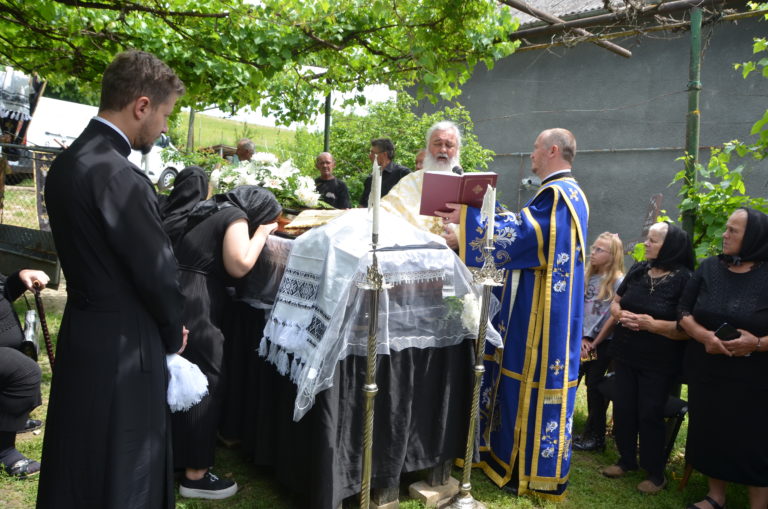 Înmormântarea Credincioasei Maria Lupșa, Chețiu, Bistrița-Năsăud