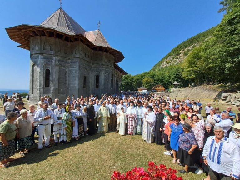 Serbarile Cetatii Ciceului, Editia a 53-a, Manastirea ”Petru Rares Voda” Ciceu Corabia, Bistrita-Nasaud