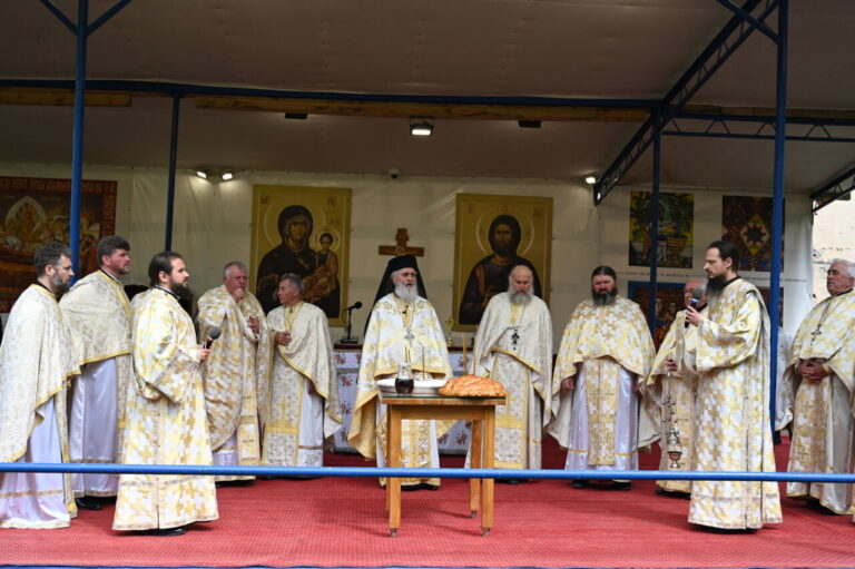 Duminica Mironosițelor și Parastas, Mânăstirea Nicula, Cluj
