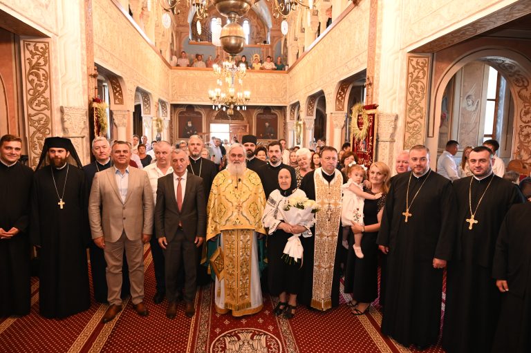 Sfinții Apostoli Petru și Pavel, Hramul Parohiei Viile Dejului, Cluj