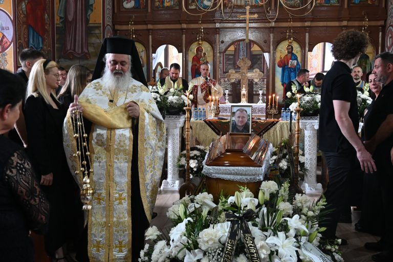 Inmormantarea credinciosului Ioan Giregan, Ciceu Poieni, Bistrita-Nasaud